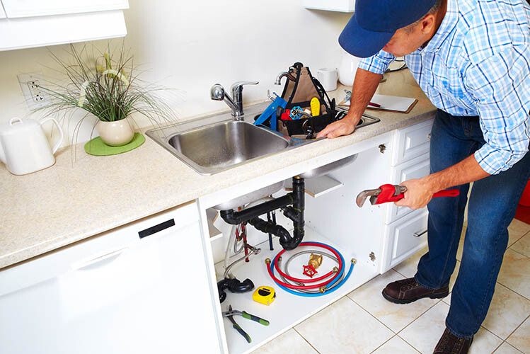How to Unclog a Kitchen Sink Drain?