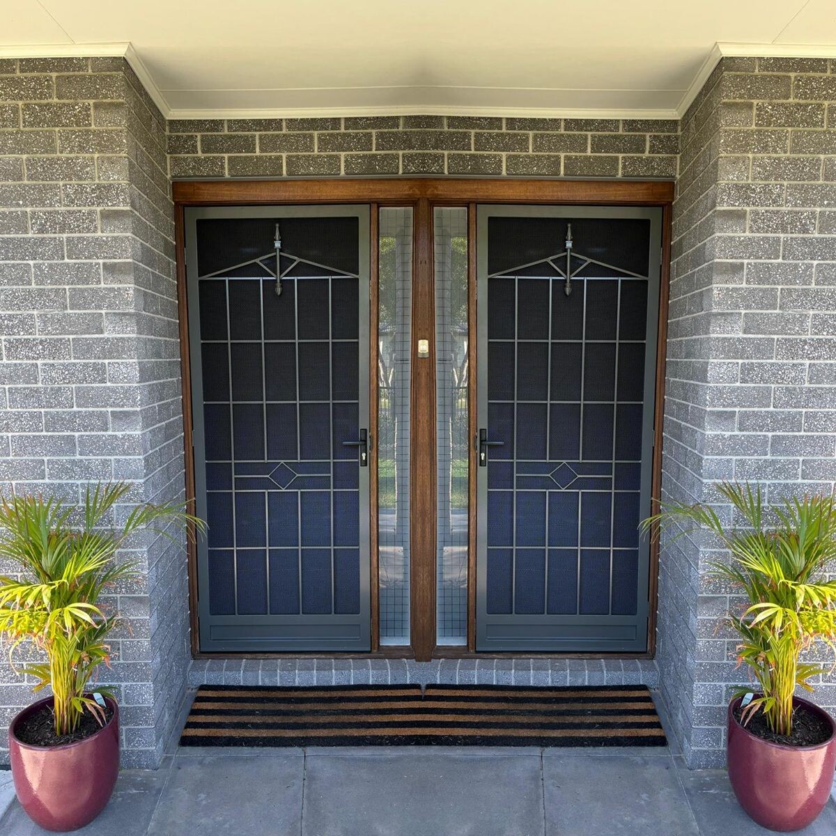 Security Mesh 101: What is It and What Benefits Do They Provide for Security Windows and Doors? episode artwork