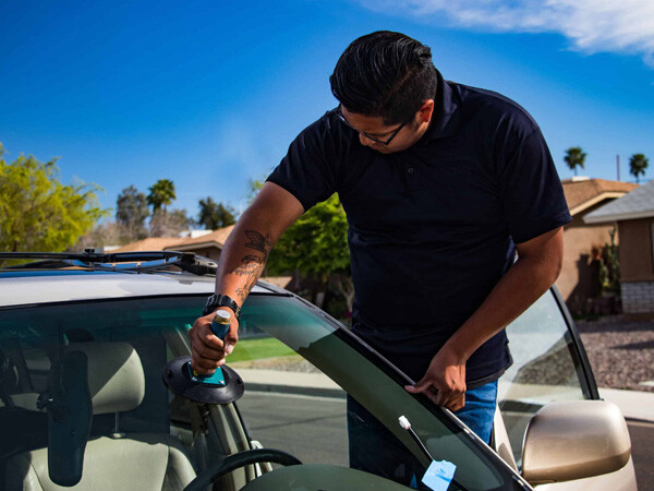 Oakland Auto Glass Replacement episode artwork