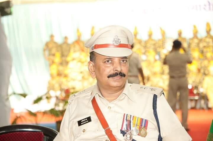 Ex-IPS Akhilesh Jha | Gold Medalist episode artwork