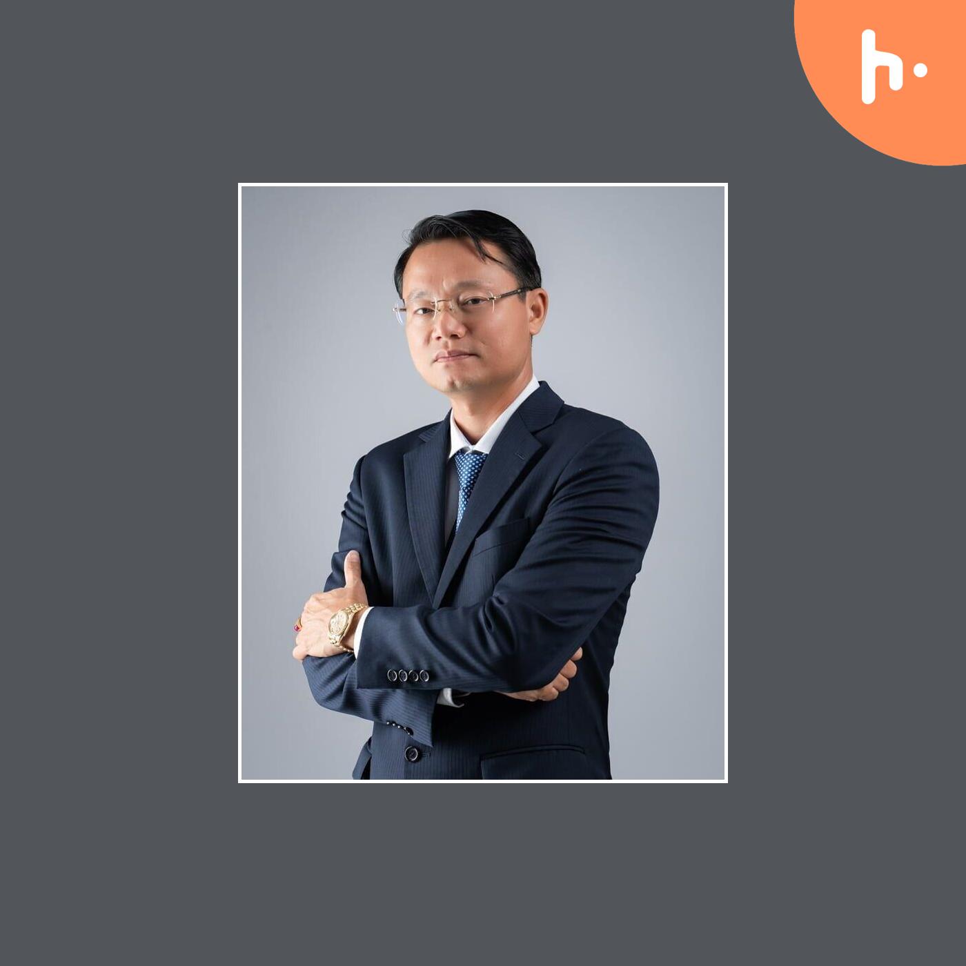 Logo of the podcast CEO Hoàng Đức Minh Podcast CEO Hoàng Đức Minh