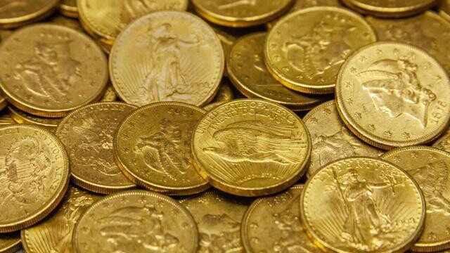 Smart Ways to Invest in Gold: Tips from Industry Experts episode artwork