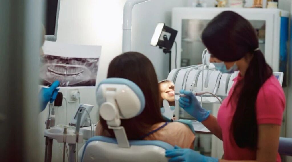 The Importance of Regular Visits to Your Dental Clinic episode artwork