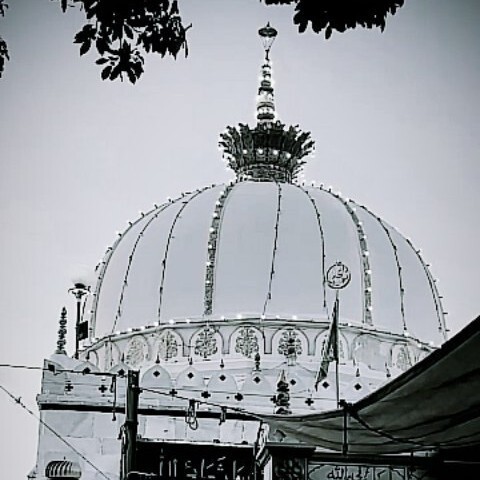 Ya Garib Nawaz Tum Karam Karo Hum Achalpur Garam Karte hai episode artwork